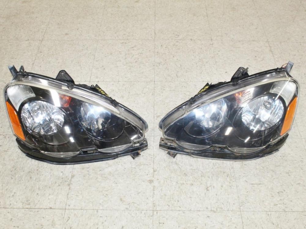 JDM 02-04 Acura RSX DC5 Type R Headlights with Brackets OEM Used: Image 1