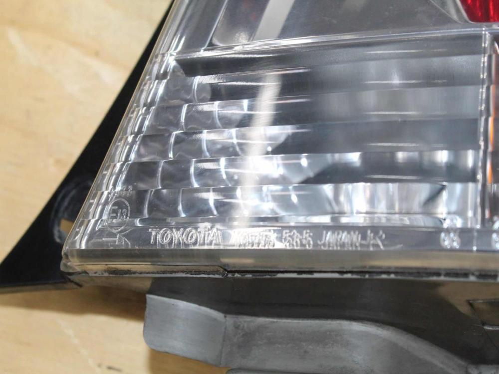JDM TOYOTA ALTEZZA 98-05 LEXUS IS300 SXE10 OEM TAIL LIGHTS: Image 1