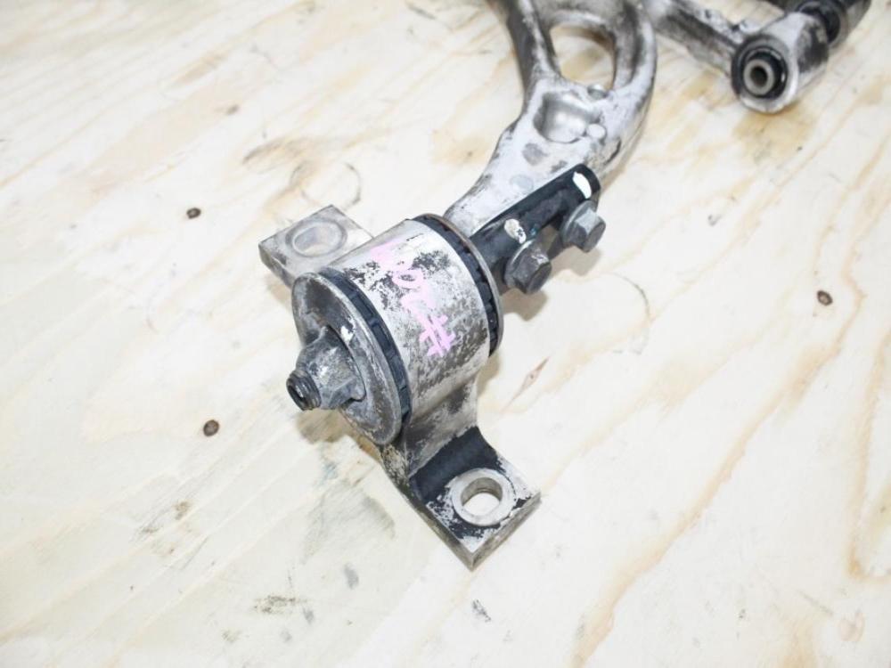 	03-08 JDM SUBARU FORESTER SG9 OEM FRONT ALUMINUM LOWER CONTROL ARMS PAIR WRX STI: Image 6