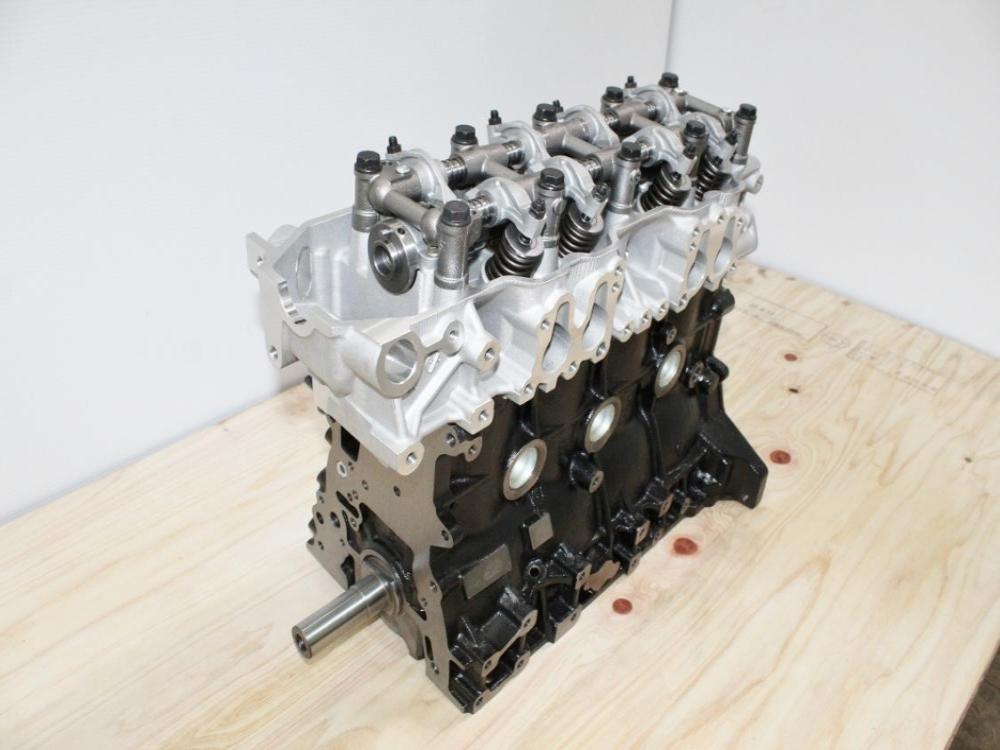 Brand New 1984-1995 Toyota 4Runner 22R 2.4L Long Block Engine: Image 12