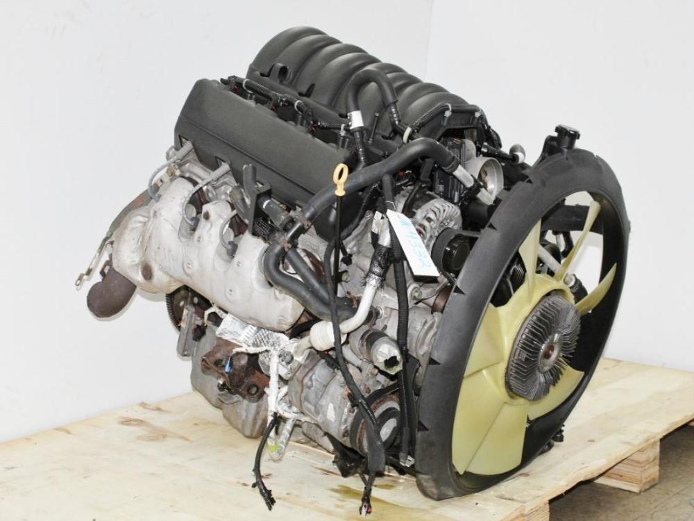 2020-2026 Chevy Silverado GMC Sierra 2500HD 3500HD 6.6L L8T Gas V8 Engine: Image 4