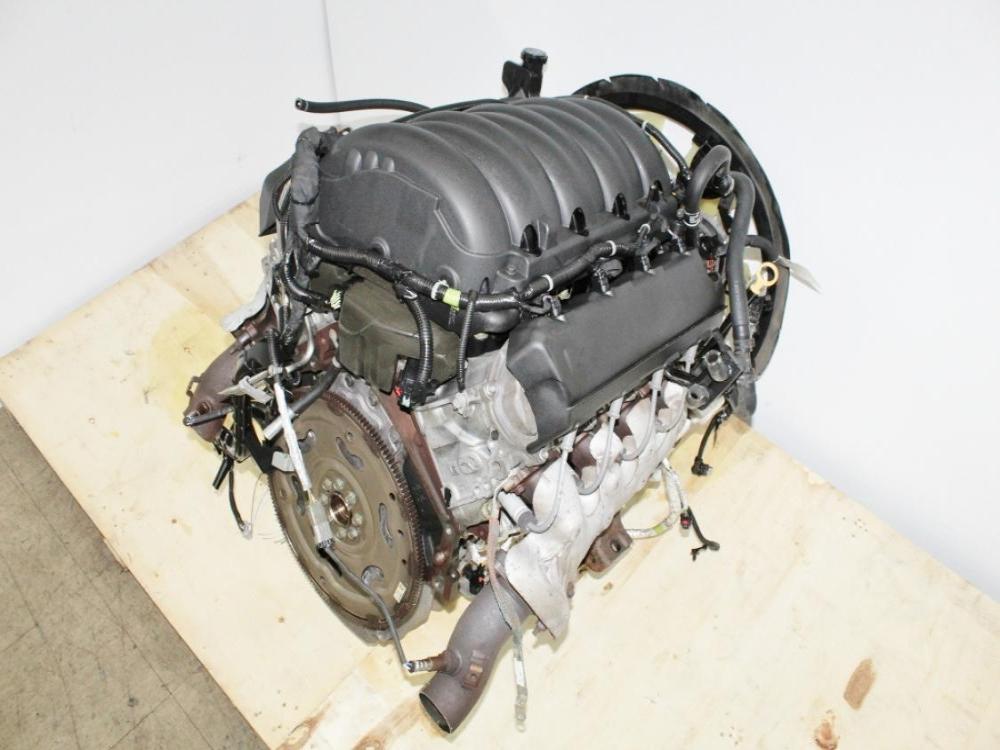 2020-2026 Chevy Silverado GMC Sierra 2500HD 3500HD 6.6L L8T Gas V8 Engine: Image 7