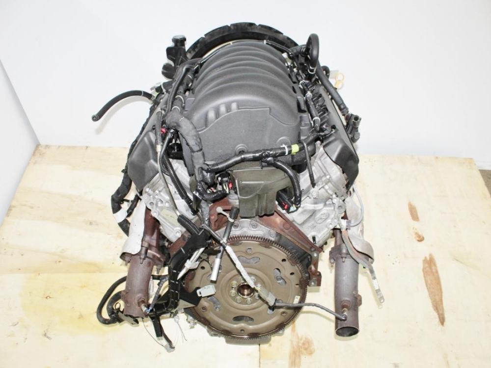 2020-2026 Chevy Silverado GMC Sierra 2500HD 3500HD 6.6L L8T Gas V8 Engine: Image 9