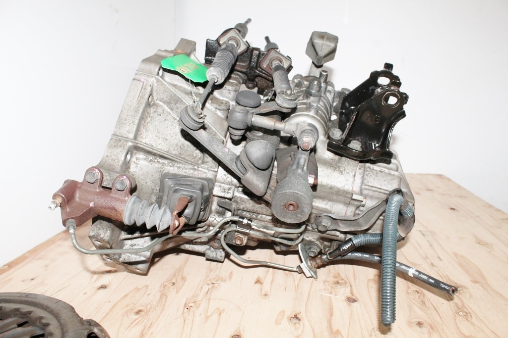 09-10-11-12-13 TOYOTA COROLLA 6 SPEED MANUAL TRANSMISSION 2ZR-FE 1.8L: Image 3