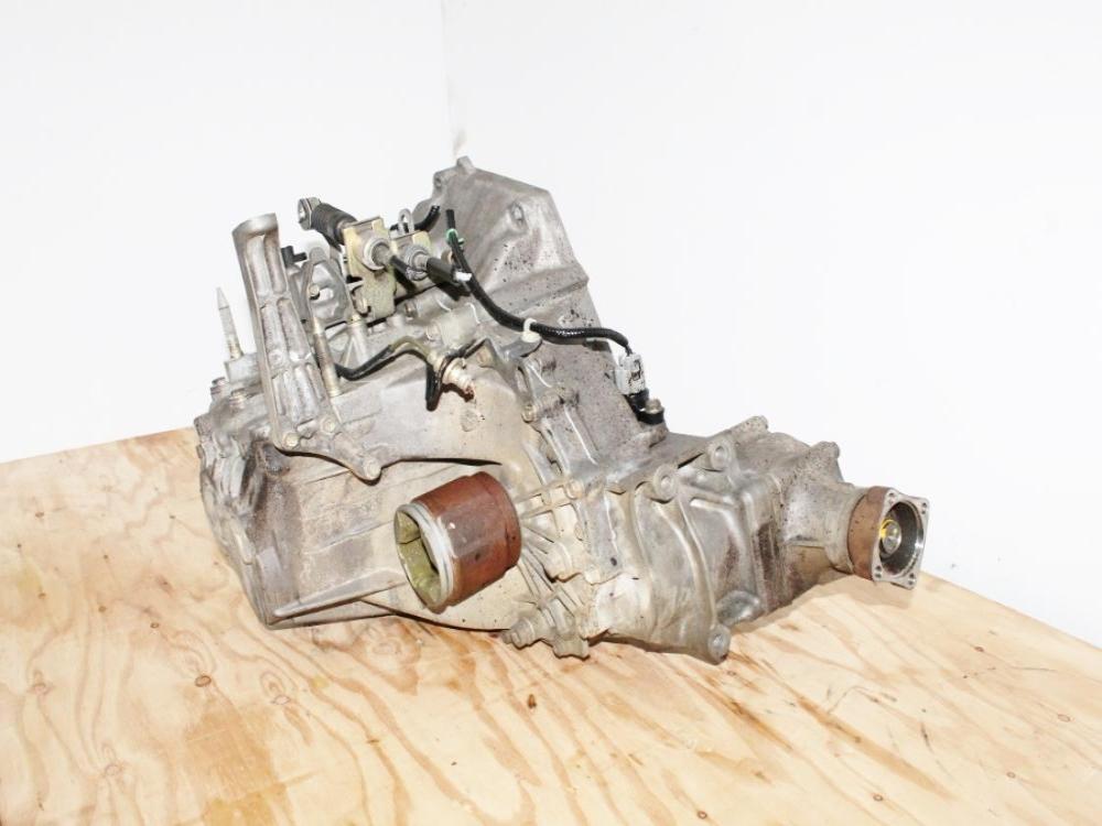 2002 2003 2004 2005 2006 HONDA CRV AWD 5 Speed Manual Transmission K24A 2.4L K-Series JDM: Image 1