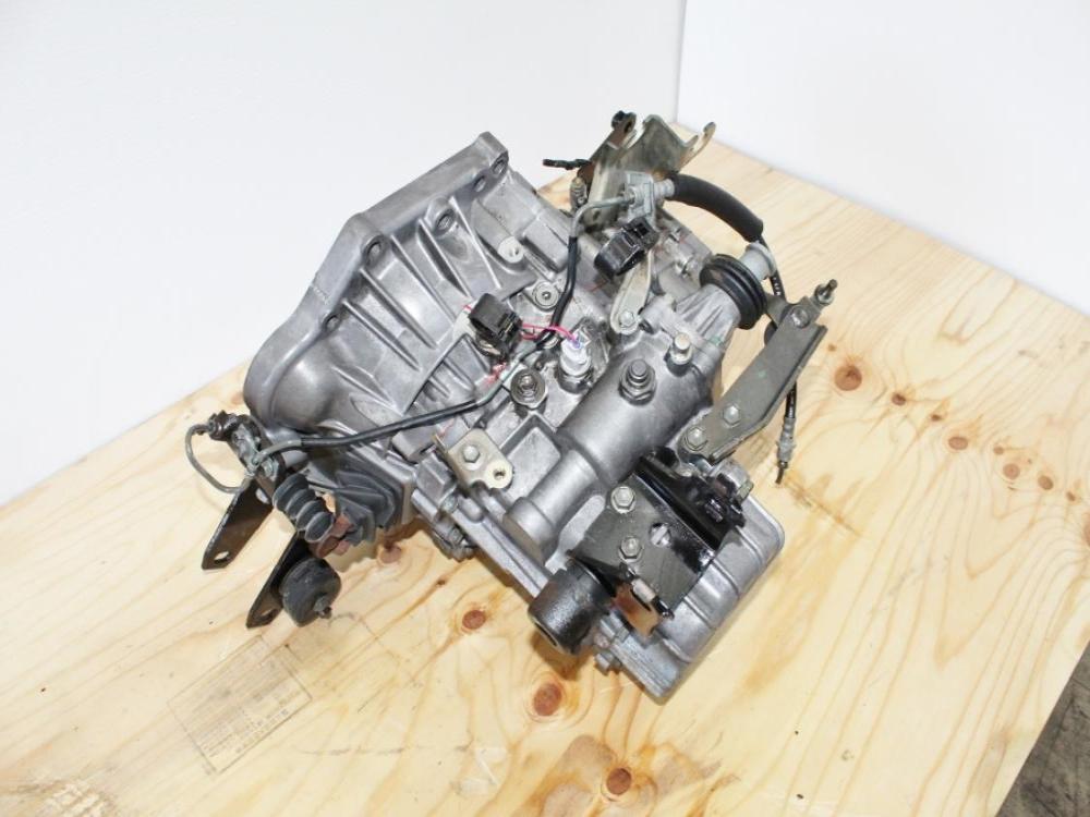2003-2008 Toyota Matrix 1.8L 5 Speed Manual Transmission JDM 1ZZ-FE: Image 6